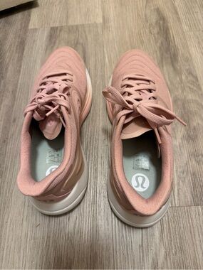 Lululemon Blissful2 Running Shoes